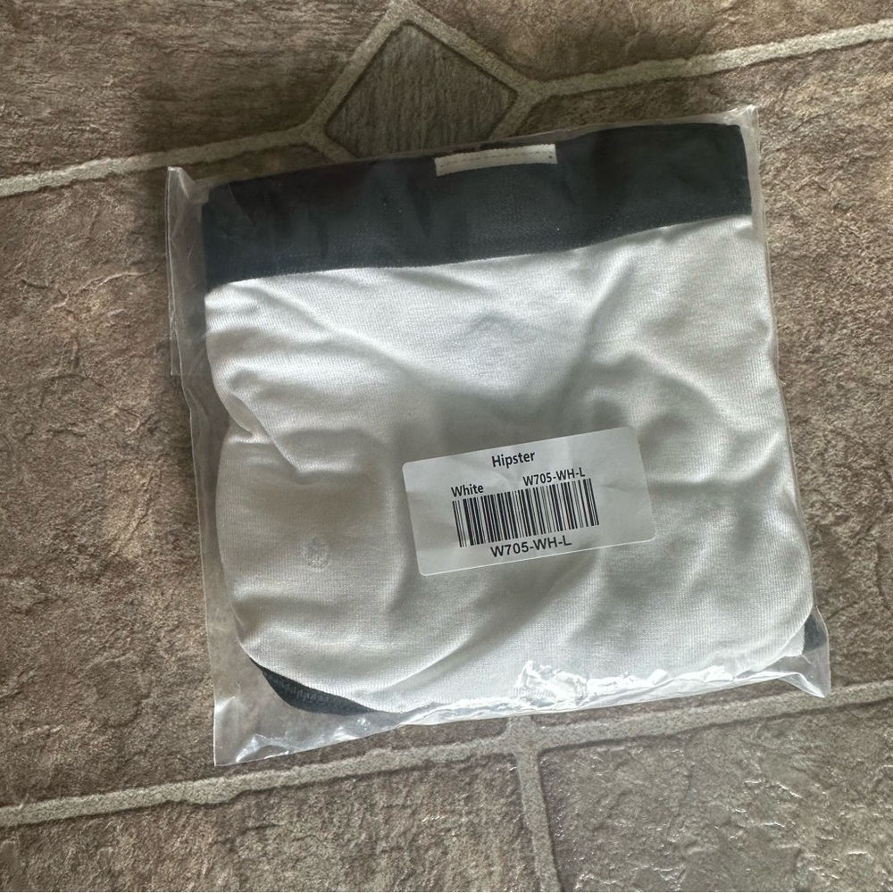 NEW MeUndies White/Black Hipster Panties Size Large - Picture 2 of 4